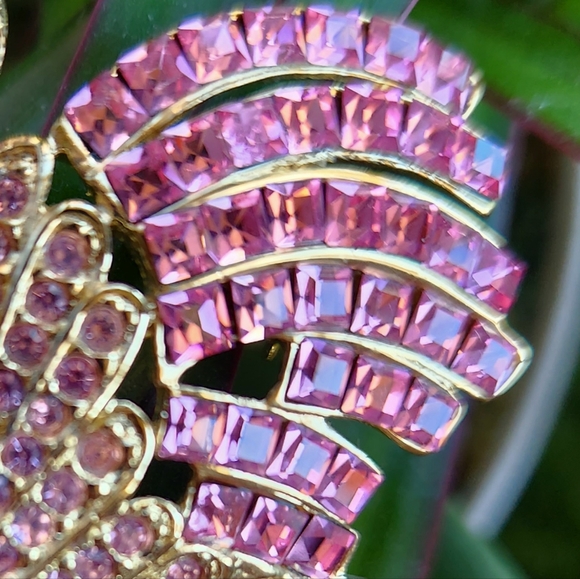 Vtg GIORGIO Flamingo Glitzy Barbie Gems PINK Rhinestones GOLD Marked Brooch NWOT - Picture 2 of 12